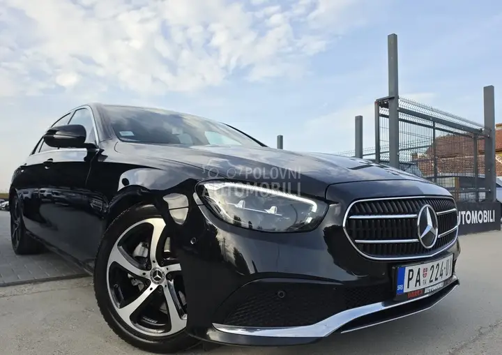 Mercedes-Benz E 220