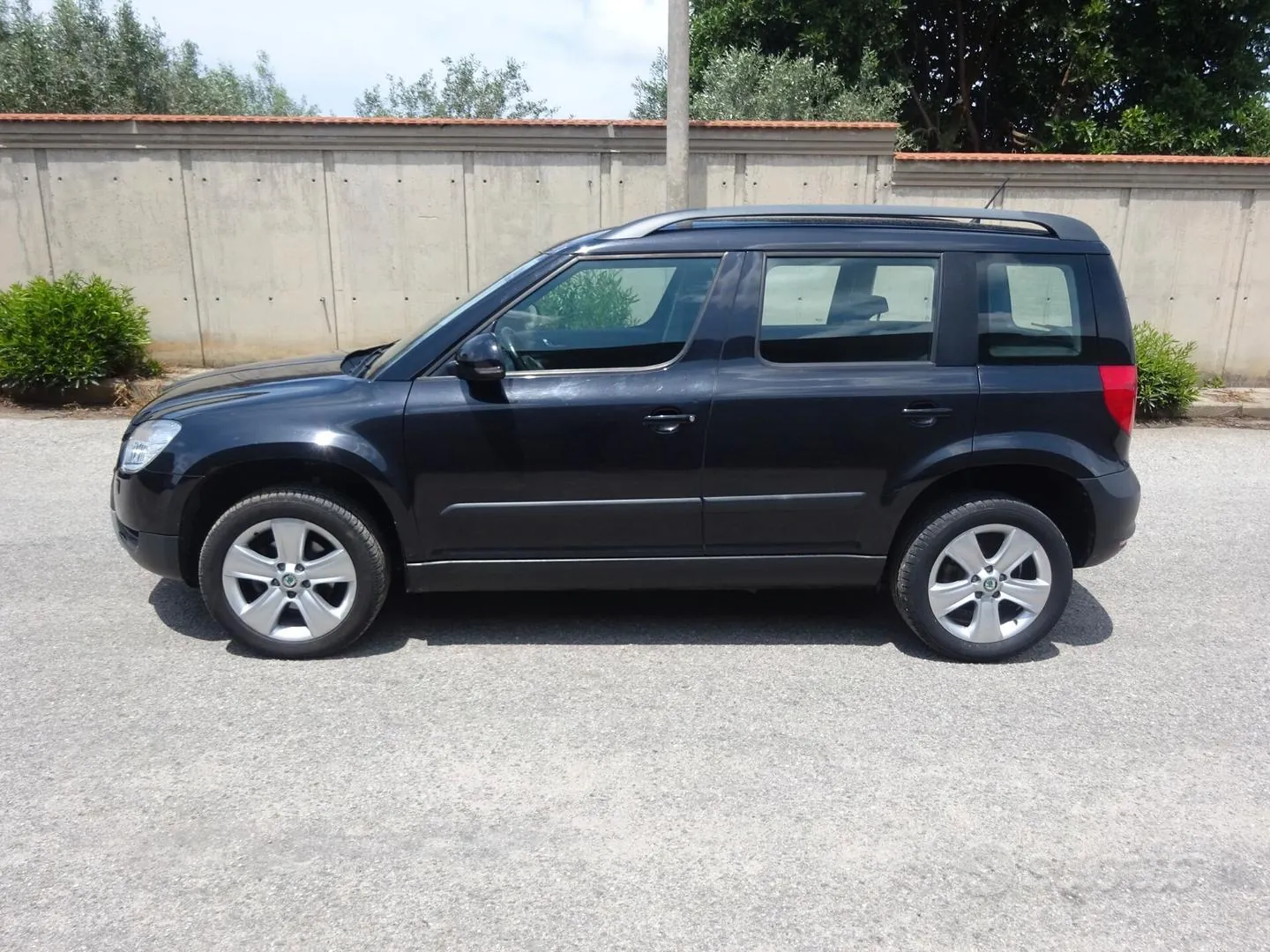 Skoda Yeti 2013 photo 4