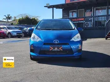 Toyota Aqua 2012 photo 3