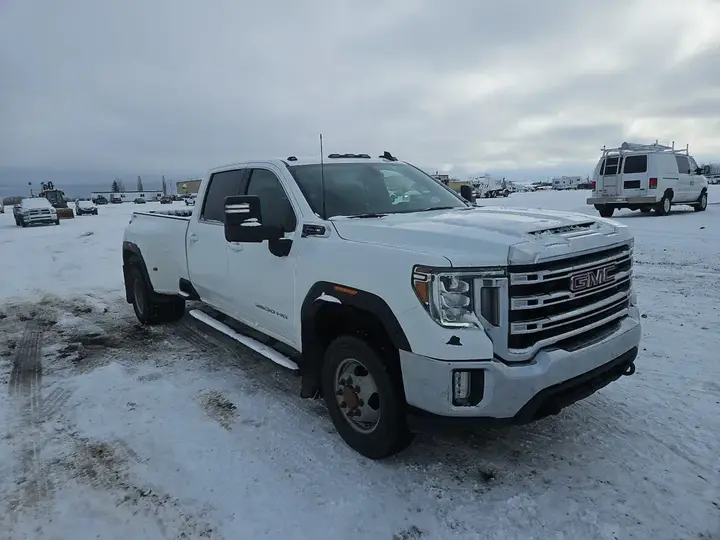 GMC Sierra 3500Hd 2022 photo 4
