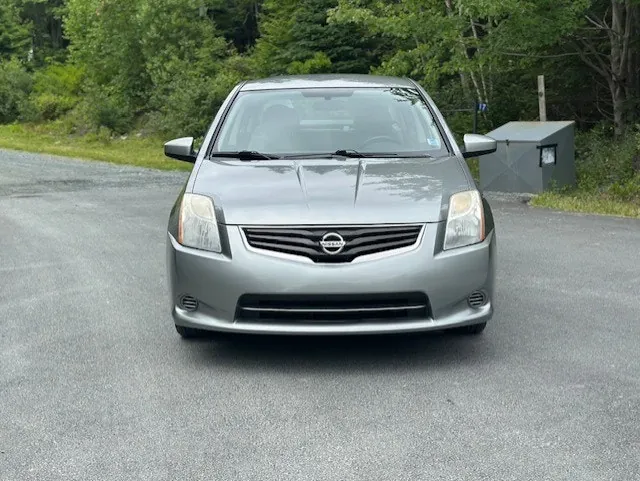 Nissan Sentra 2011 photo 3