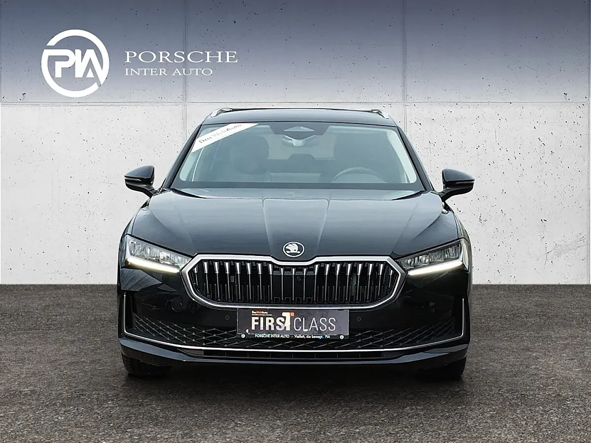 Skoda Superb 2025 photo 2