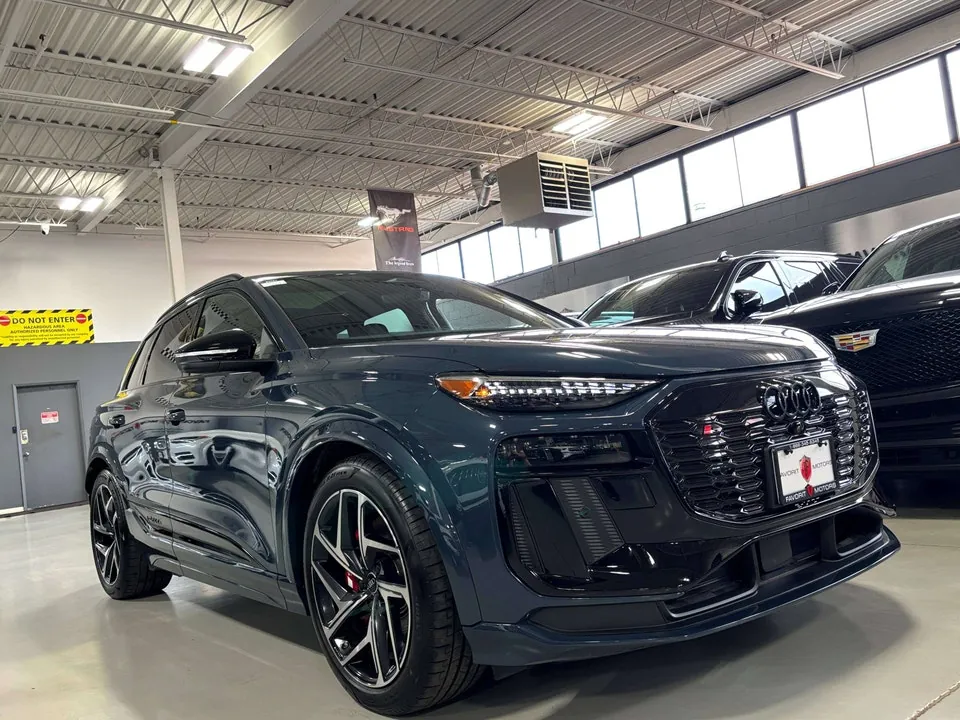 Audi Sq6