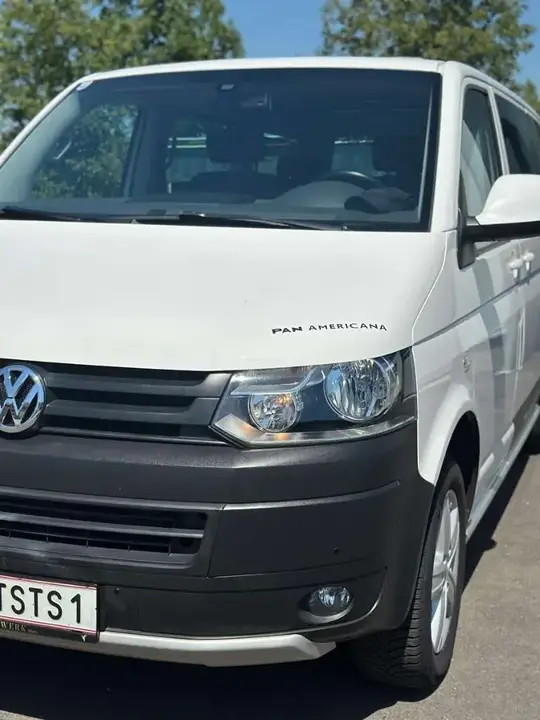 Volkswagen Multivan 2013 photo 3