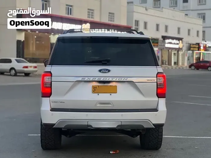 Ford Expedition 2018 photo 3