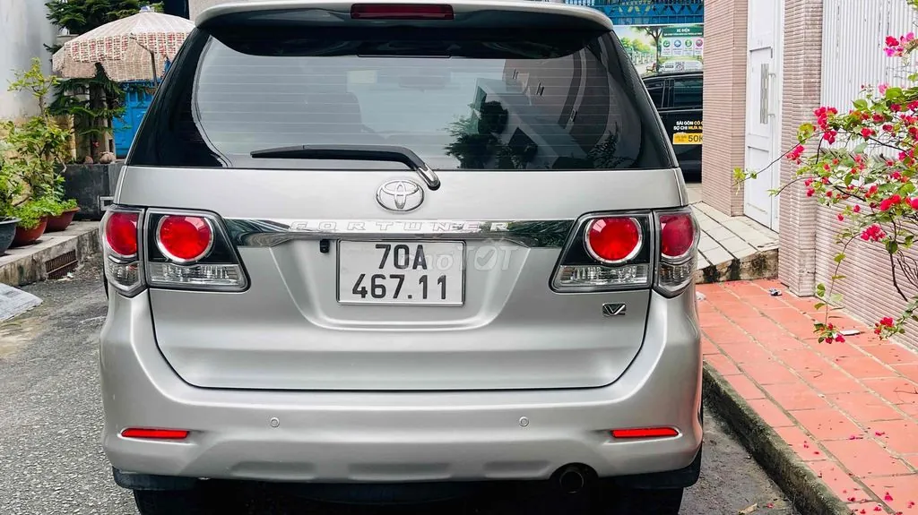 Toyota Fortuner 2015 photo 5