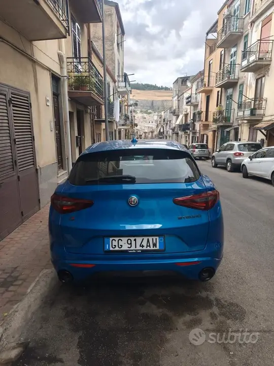 Alfa Romeo Stelvio 2021 photo 2