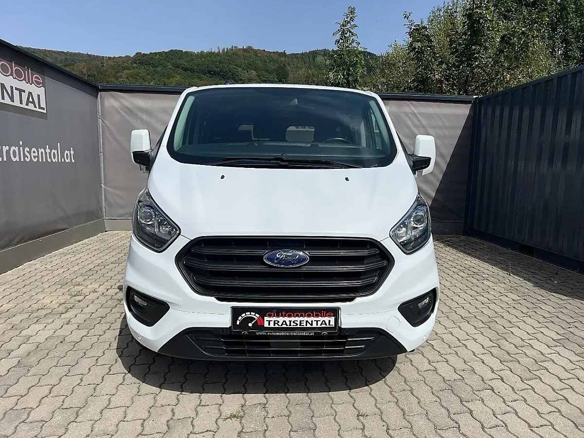 Ford Transit 2022 photo 2