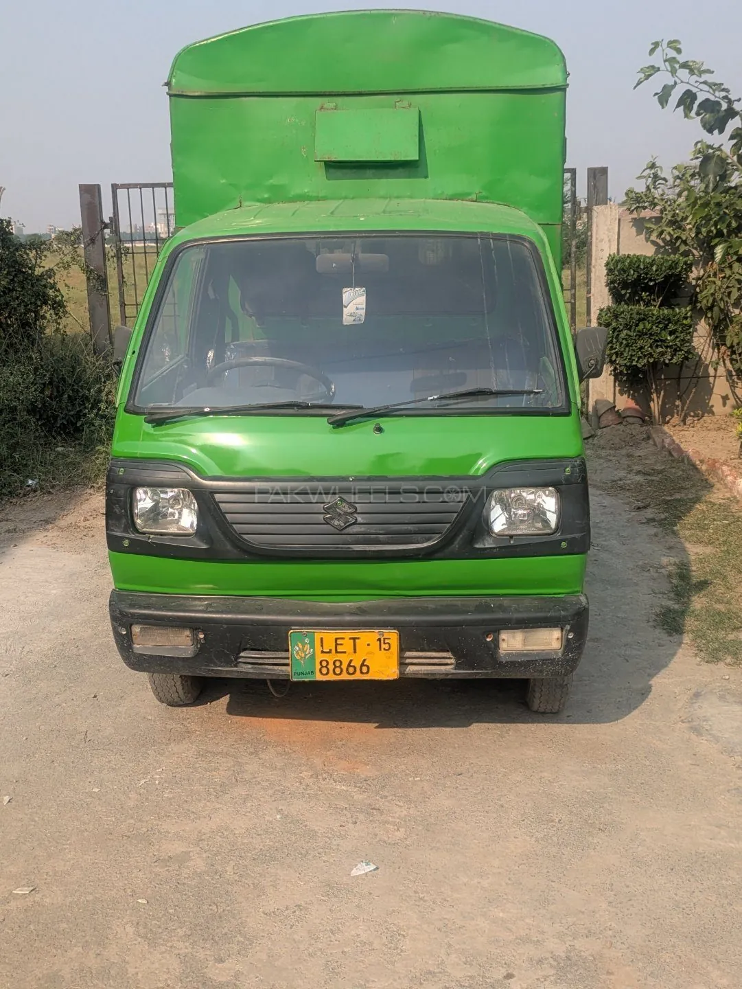 Suzuki Ravi