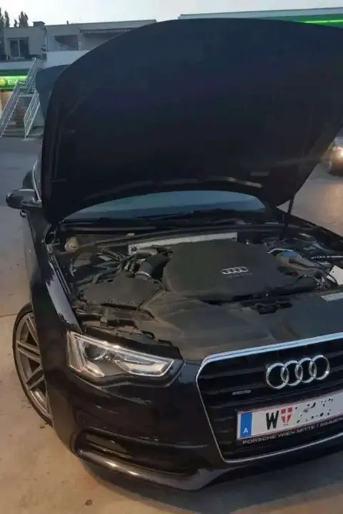 Audi A5 2012 photo 3