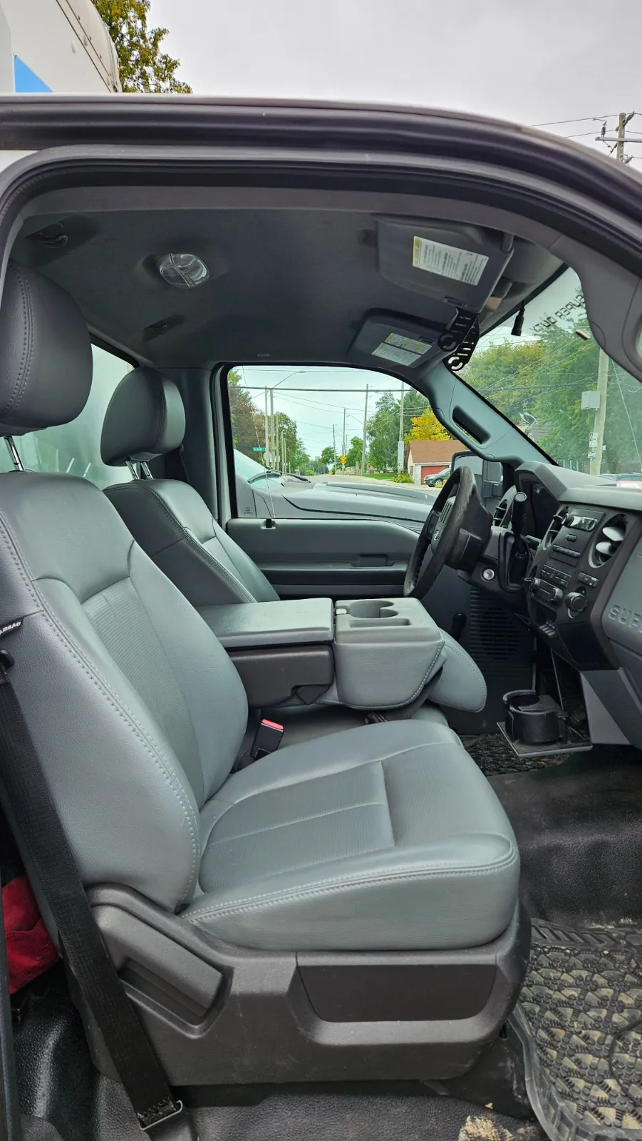 Ford F-550 2012 photo 5
