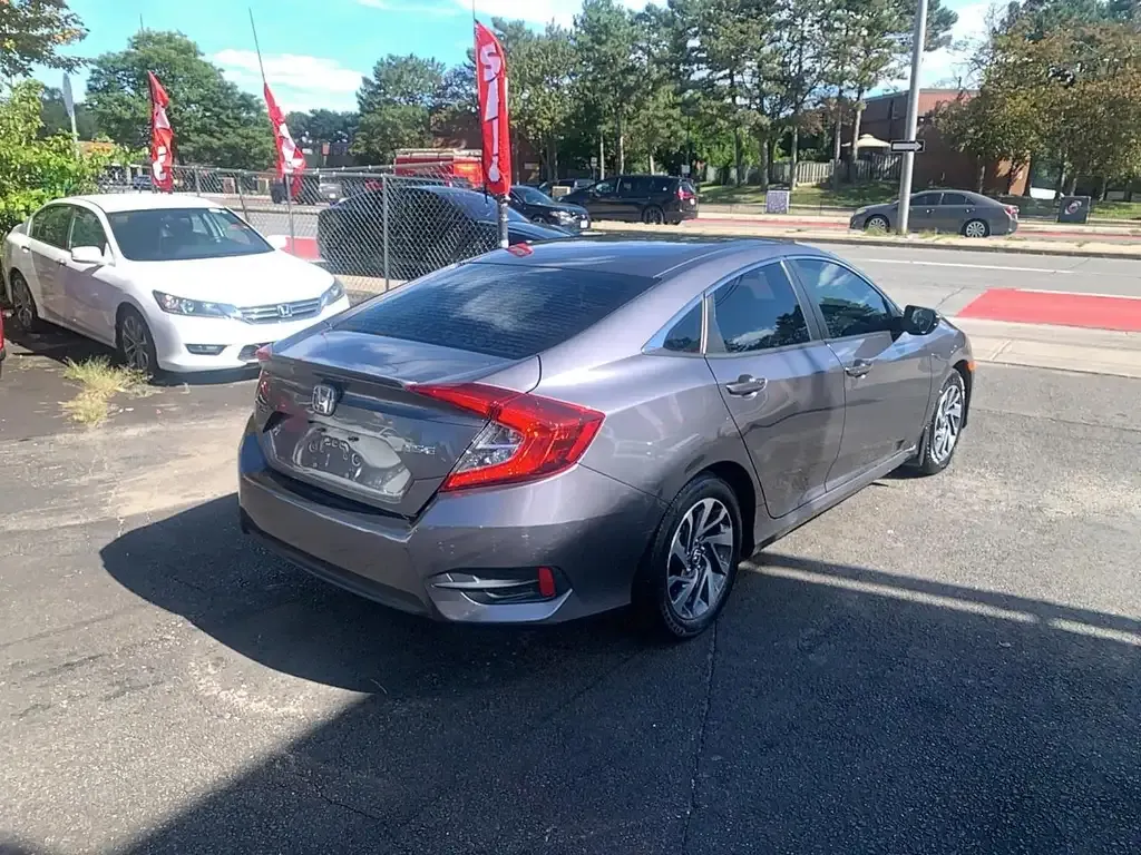 Honda Civic 2018 photo 5
