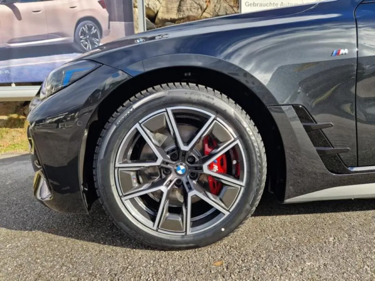 BMW 4 Series 2025 photo 3