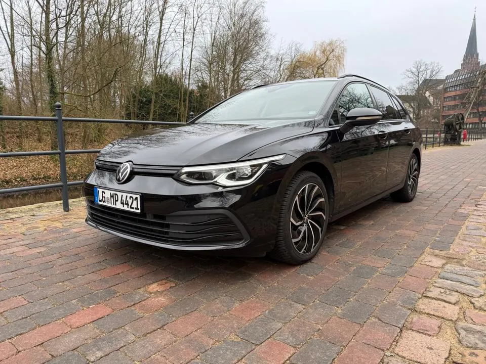 Volkswagen Golf 8