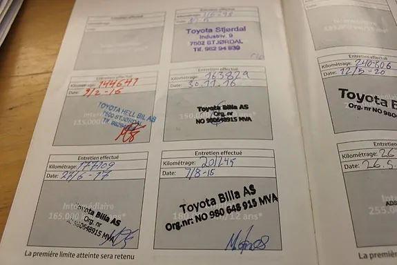 Toyota Avensis 2009 photo 4