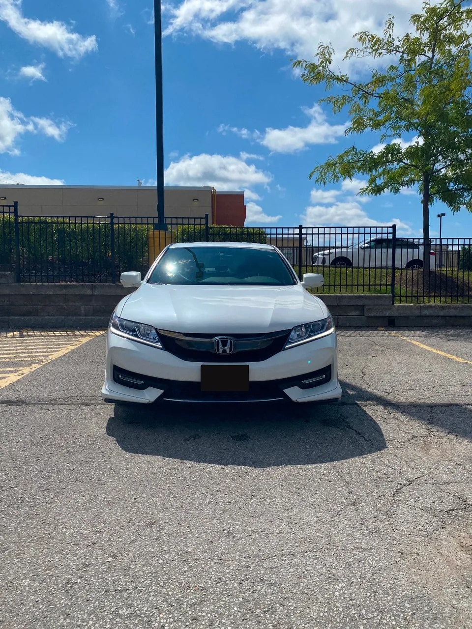 Honda Accord 2017 photo 2
