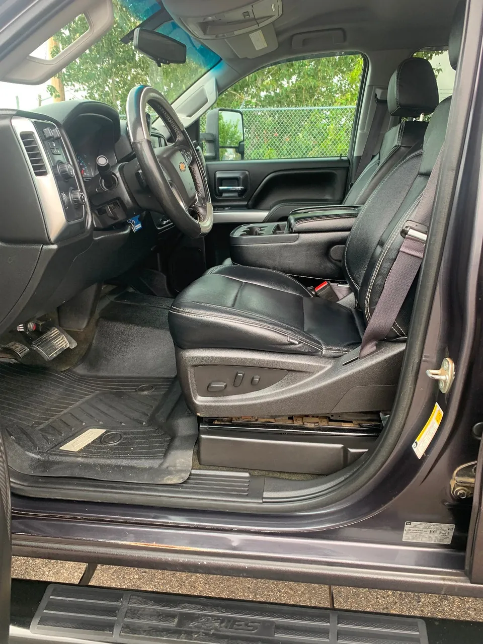Chevrolet Silverado 2500Hd 2016 photo 2