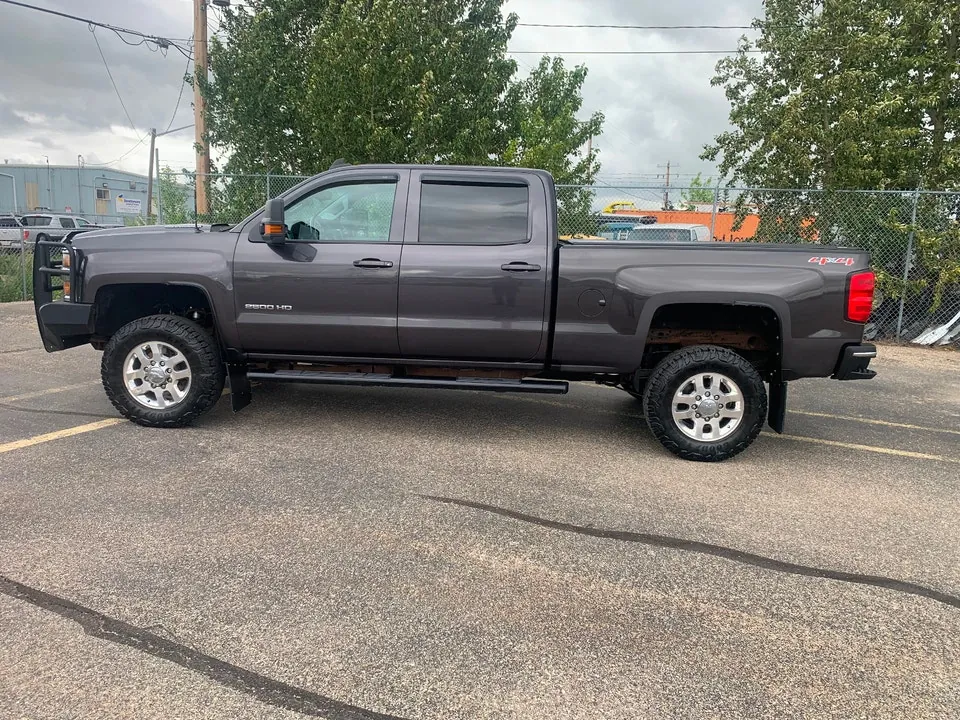 Chevrolet Silverado 2500Hd