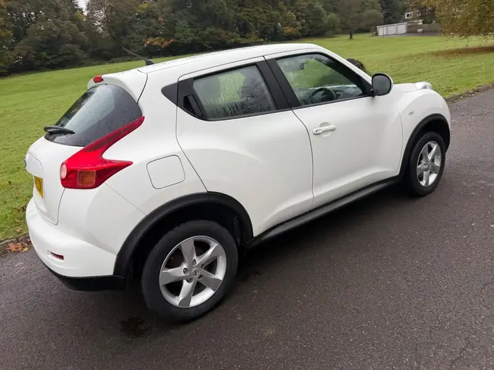 Nissan Juke 2014 photo 4
