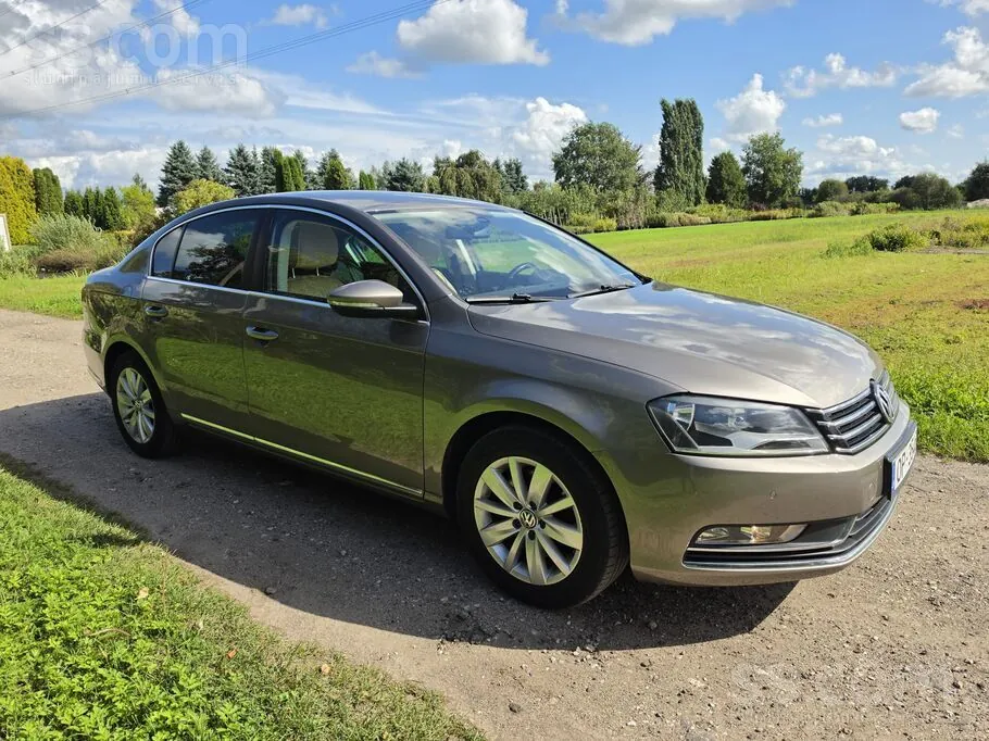 Volkswagen Passat 2012 photo 3