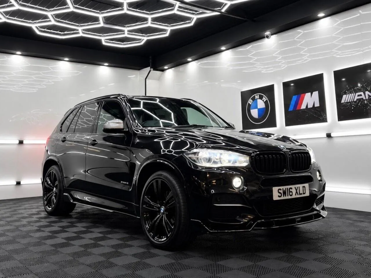 BMW X5 2016 photo 2