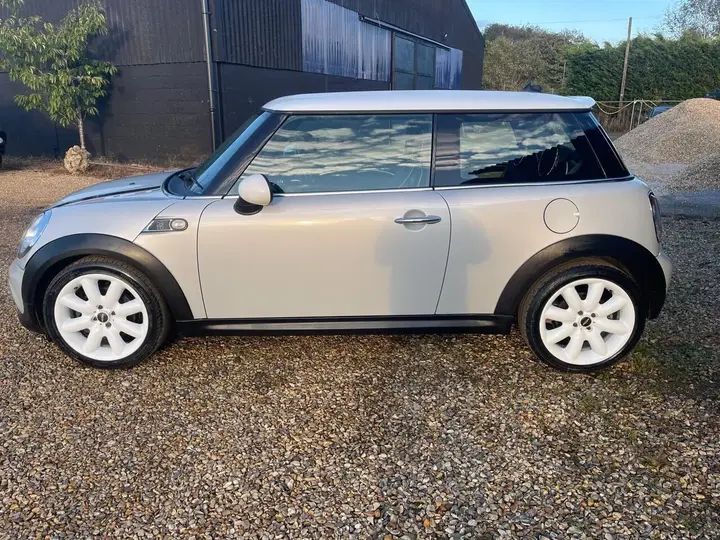 Mini Cooper 2012 photo 4
