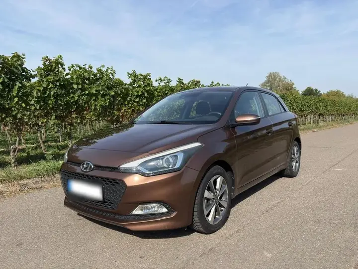 Hyundai I20