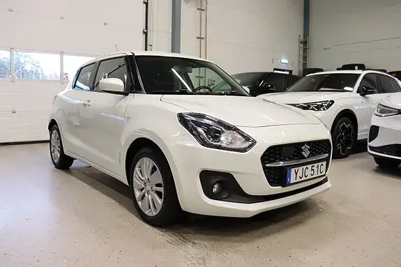 Suzuki Swift 2021 photo 2