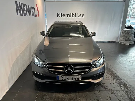 Mercedes-Benz E300 2019 photo 2