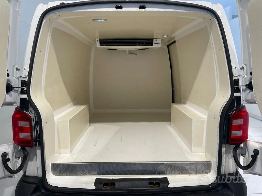 Volkswagen T6 Transporter 2019 photo 5