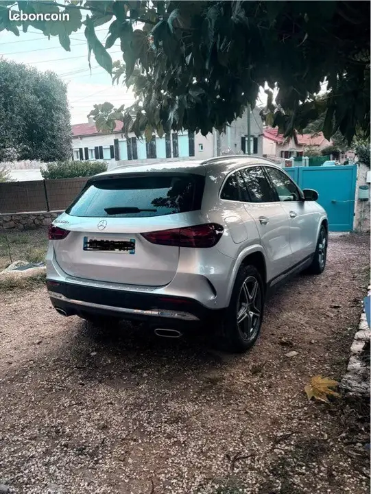 Mercedes-Benz Gla 2023 photo 2