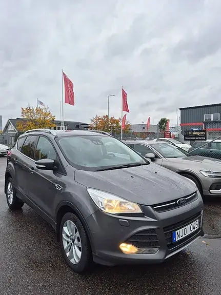 Ford Kuga 2013 photo 2