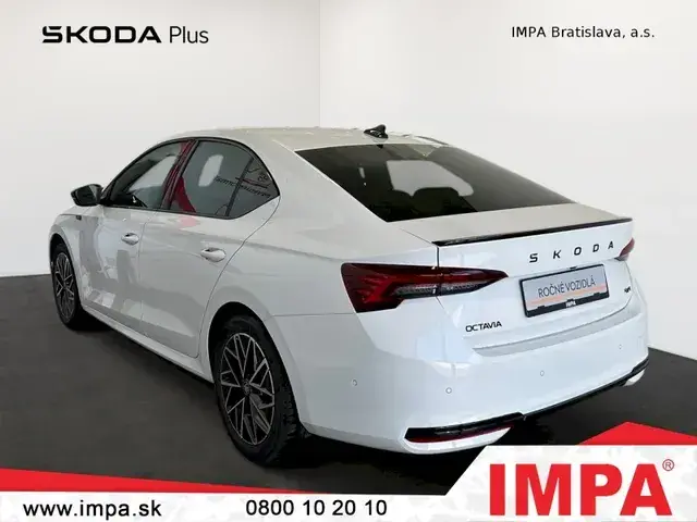 Skoda Octavia 2025 photo 2