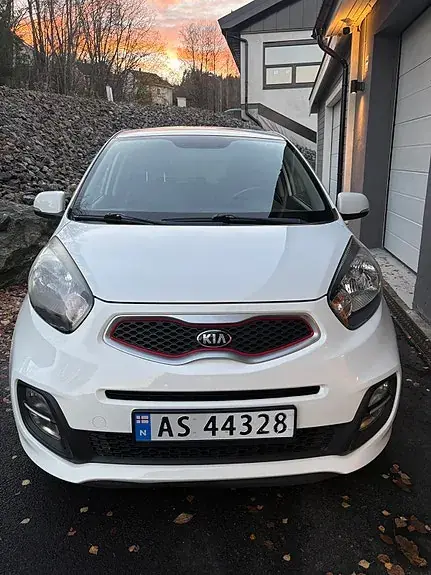 Kia Picanto 2015 photo 2