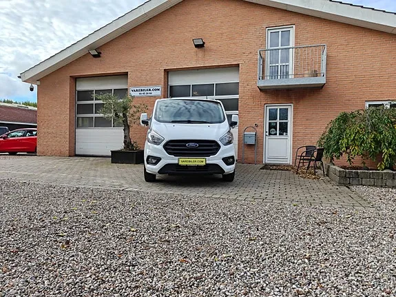 Ford Transit Custom 320L 2019 photo 2
