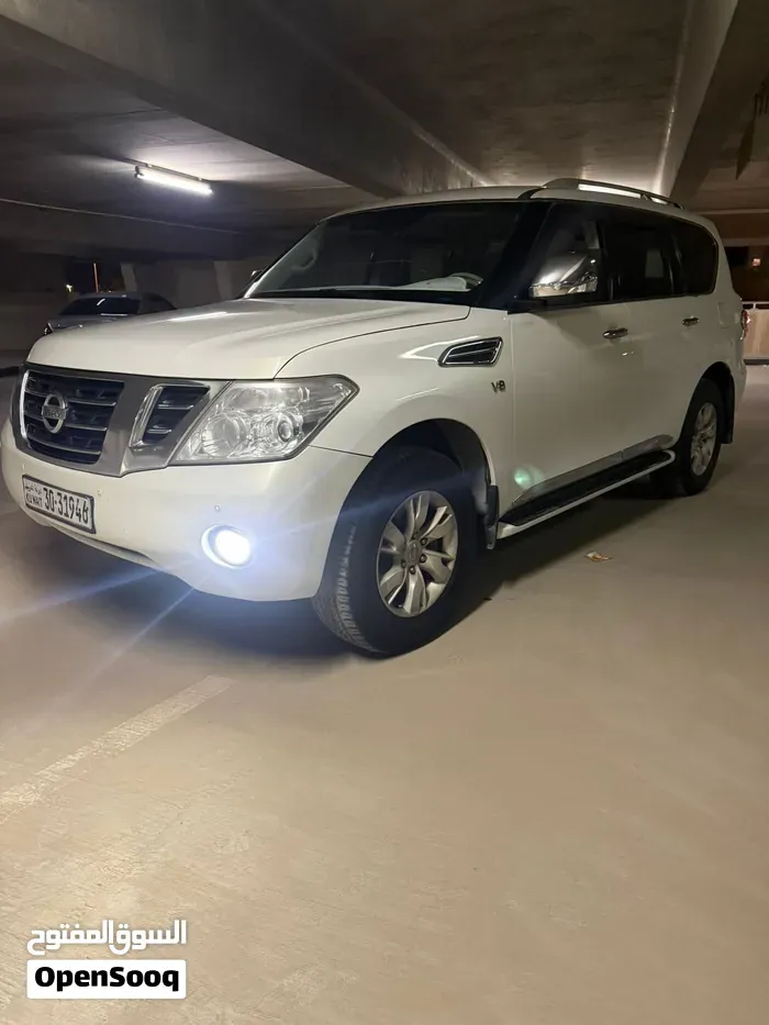 Nissan Patrol 2013 photo 5