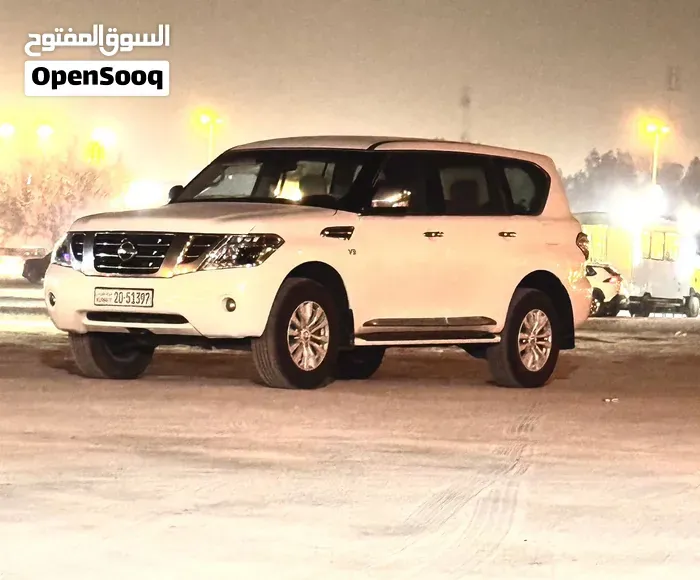 Nissan Patrol 2013 photo 2