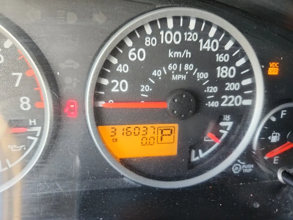 Nissan Frontier 2006 photo 4