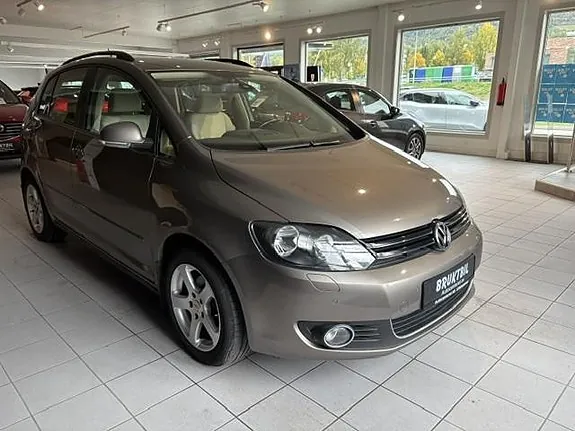 Volkswagen Golf Plus 2011 photo 2