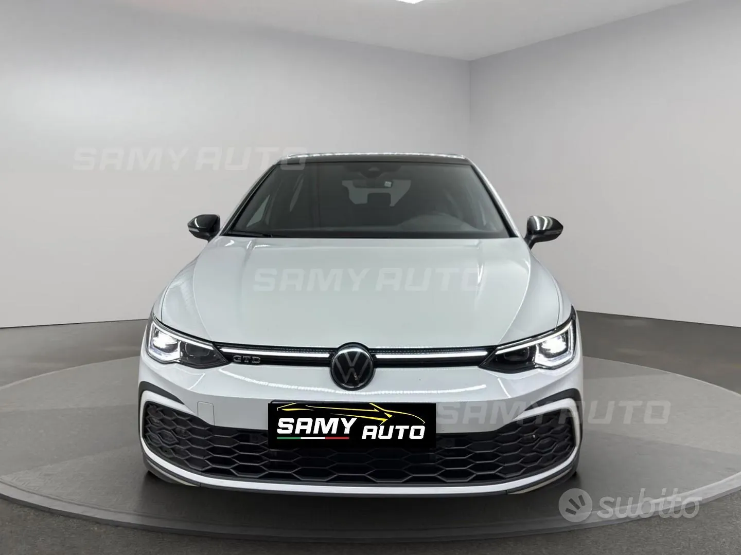 Volkswagen Golf 2024 photo 2