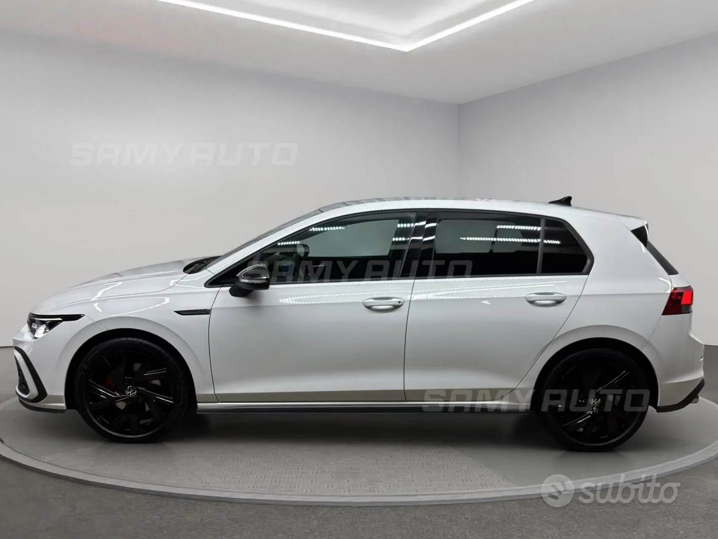 Volkswagen Golf 2024 photo 3