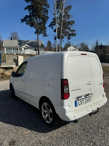 Peugeot Partner 2016 photo 2