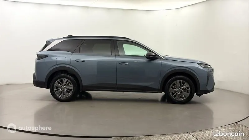 Peugeot 5008 2025 photo 4