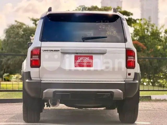 Toyota Land Cruiser Prado 2026 photo 4