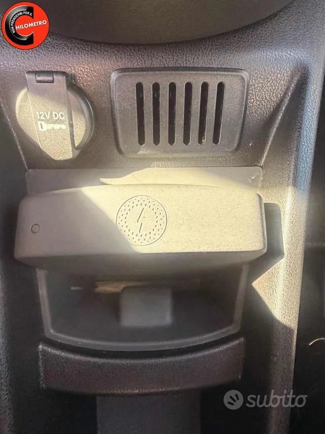 Lancia Ypsilon 2023 photo 4