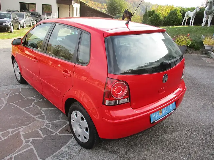 Volkswagen Polo 2005 photo 3