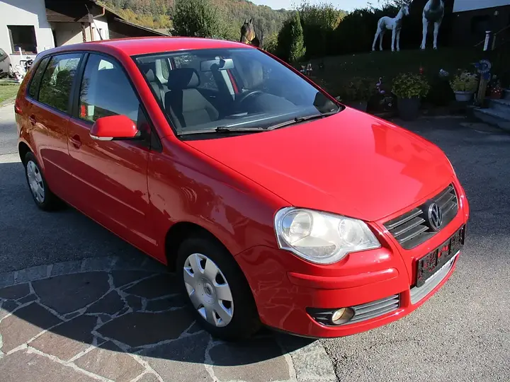 Volkswagen Polo 2005 photo 2