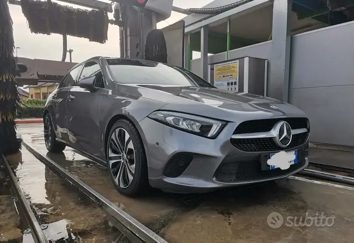 Mercedes-Benz A