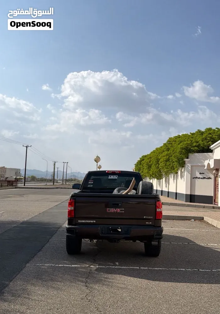 GMC Sierra 2016 photo 2
