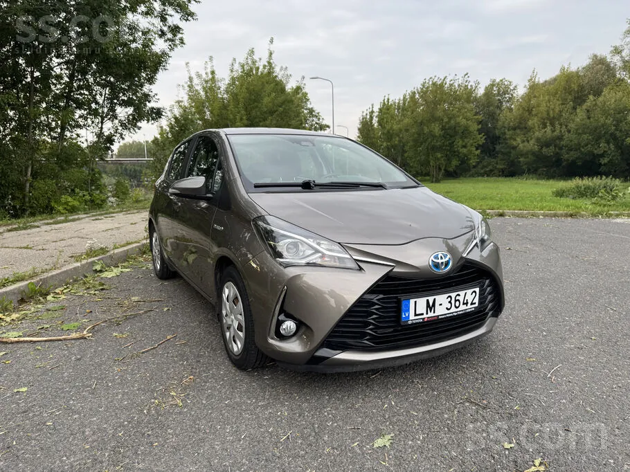 Toyota Yaris 2018 photo 2